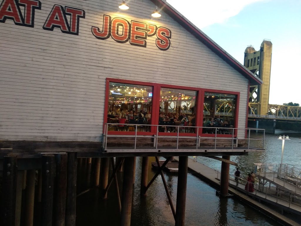Joes Crab Shack | restaurant | 1210 Front St, Sacramento, CA 95814, USA | 9165534249 OR +1 916-553-4249