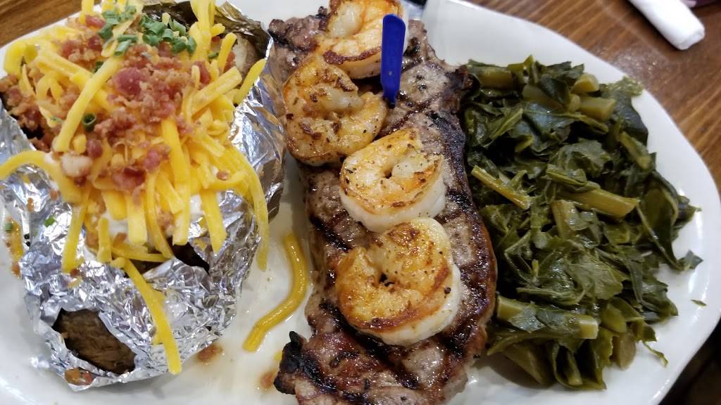 Boondocks Grill & Bar | restaurant | 2808 Henley Rd, Green Cove Springs, FL 32043, USA | 9044069497 OR +1 904-406-9497