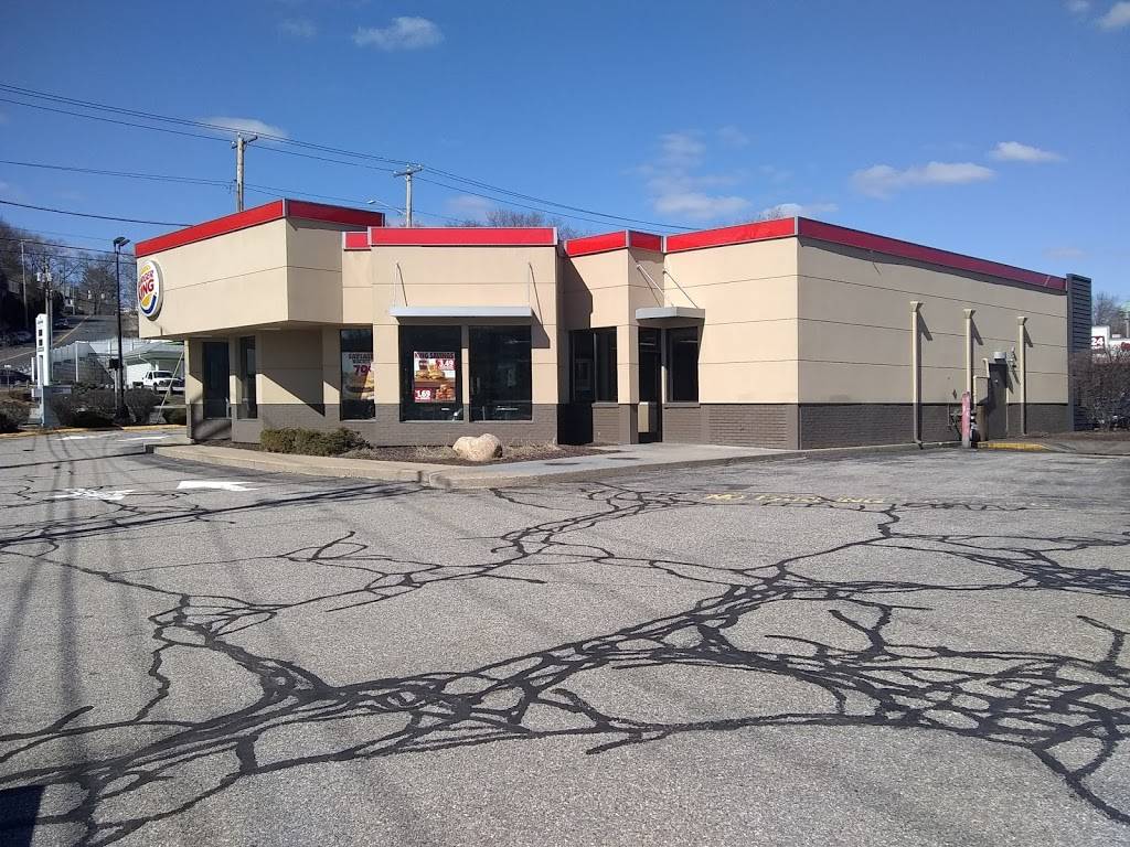 Burger King | restaurant | 20 Pershing Dr, Ansonia, CT 06401, USA | 2037346111 OR +1 203-734-6111