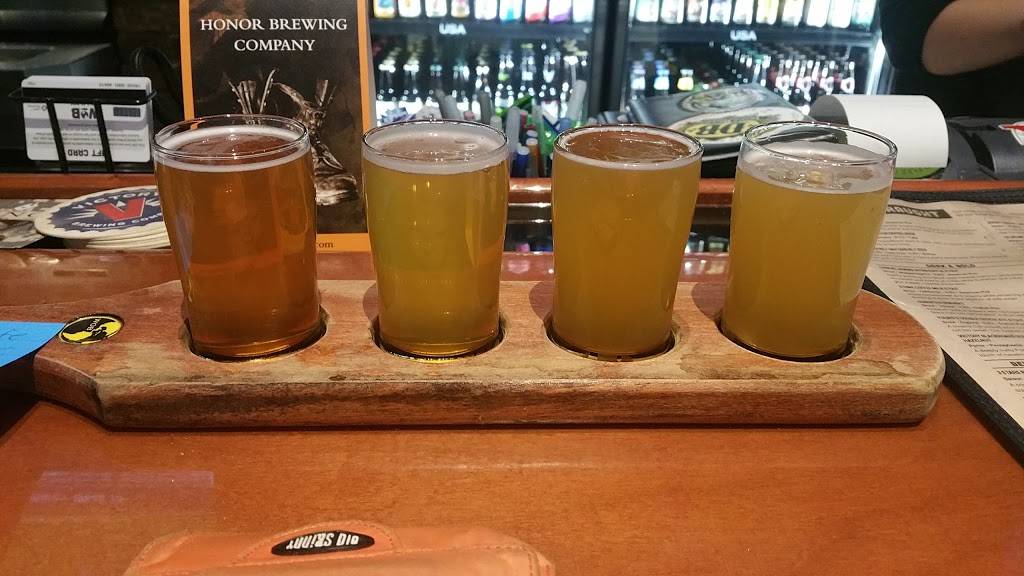 World of Beer | restaurant | 4300 Wilson Blvd #130, Arlington, VA 22203, USA | 7035760395 OR +1 703-576-0395