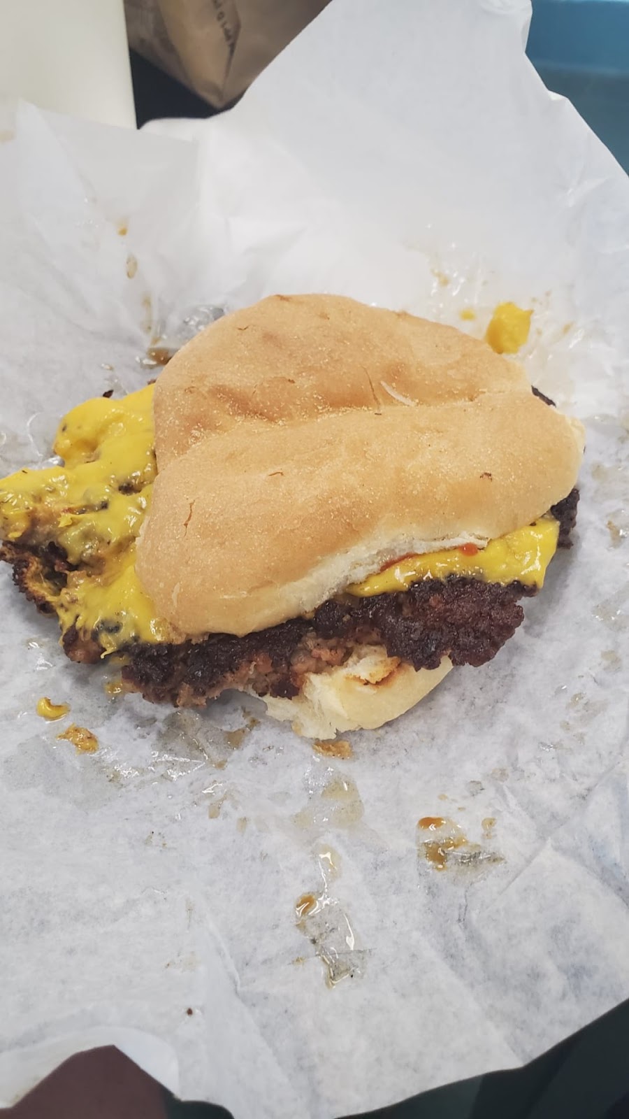 Bacon Burger Company | restaurant | 2450 Velp Ave Ste 102, Green Bay, WI 54303, USA | 9203934762 OR +1 920-393-4762