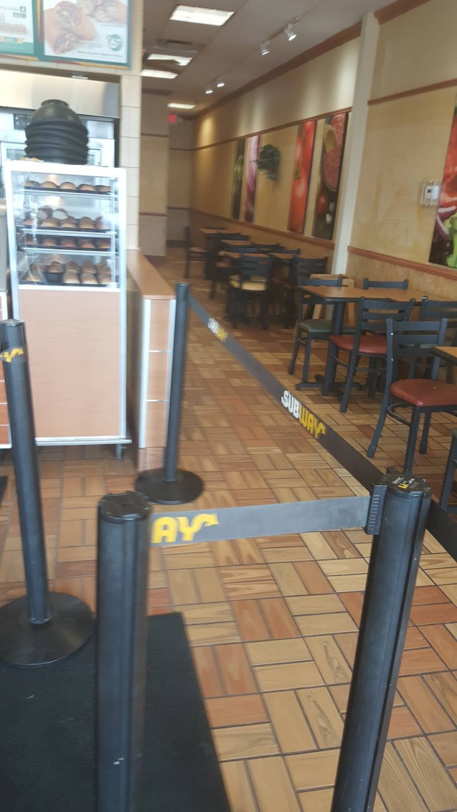 Subway | restaurant | 4741 Hiawatha Ave, Minneapolis, MN 55406, USA | 6127217534 OR +1 612-721-7534