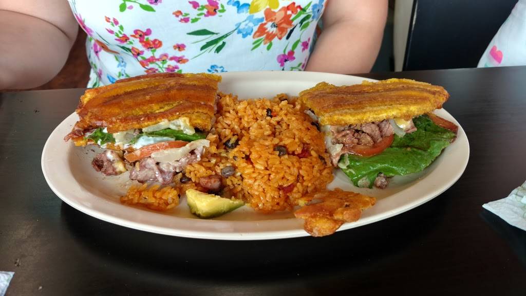 Café Caribe | restaurant | 6138 W 26th St, Cicero, IL 60804, USA | 7085488025 OR +1 708-548-8025