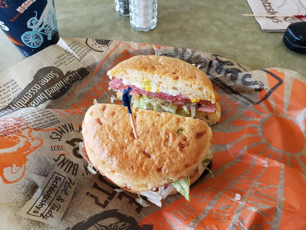 Schlotzskys | bakery | 8710 W Central Ave, Wichita, KS 67212, USA | 3164257720 OR +1 316-425-7720