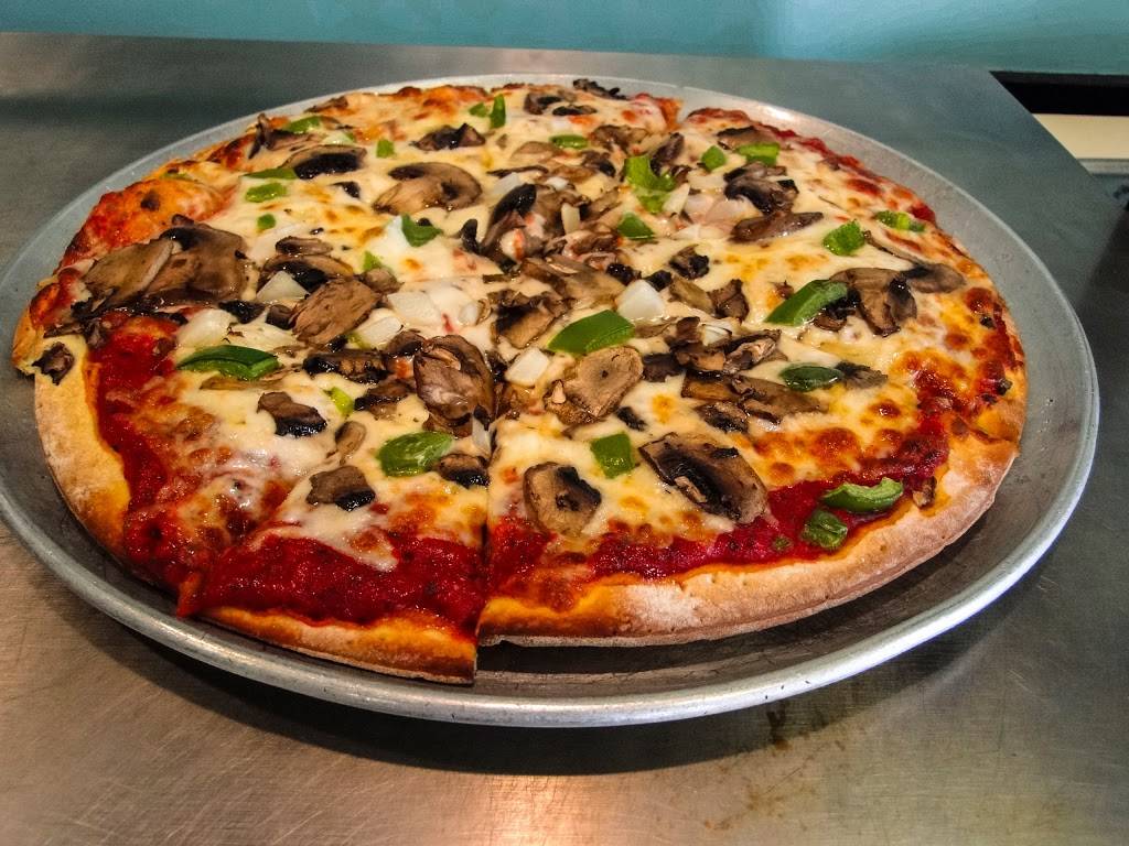 Dinos Pizza | restaurant | 1601 121st St, Whiting, IN 46394, USA | 2196590715 OR +1 219-659-0715