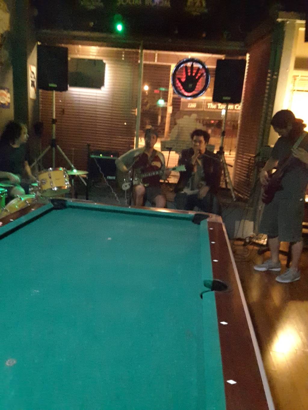 The Social Room | restaurant | 2261 Lee Rd, Cleveland Heights, OH 44118, USA | 2163210736 OR +1 216-321-0736