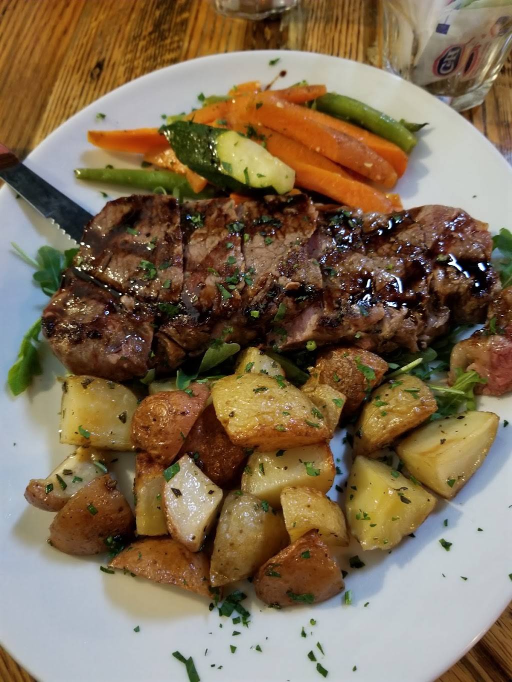 IL Vecchio | restaurant | 110 Central Ave, Pacific Grove, CA 93950, USA | 8313244282 OR +1 831-324-4282