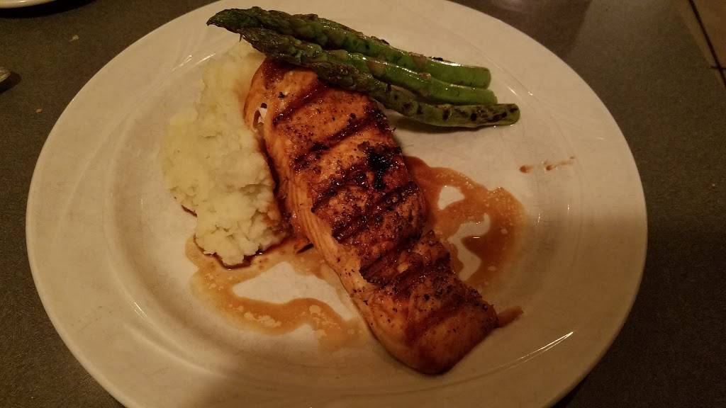 Spazio Restaurant & Bar | restaurant | 200 Quincy Ave, Braintree, MA 02184, USA | 7818491577 OR +1 781-849-1577