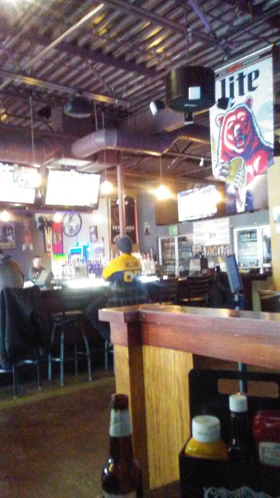 First Place Sports Bar & Grill | restaurant | 1736 Algonquin Rd, Hoffman Estates, IL 60192, USA | 8473593333 OR +1 847-359-3333