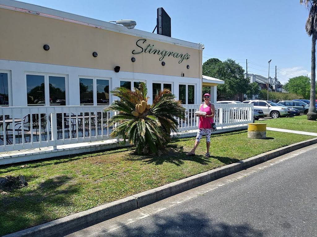 Stingrays Grill & Bar | restaurant | 1303 W Esplanade Ave, Kenner, LA 70065, USA | 5044434040 OR +1 504-443-4040