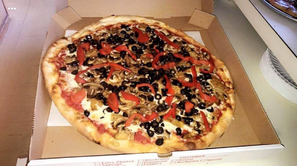 Capri Pizza | restaurant | 528 Atlantic City Blvd, Beachwood, NJ 08722, USA | 7322444750 OR +1 732-244-4750