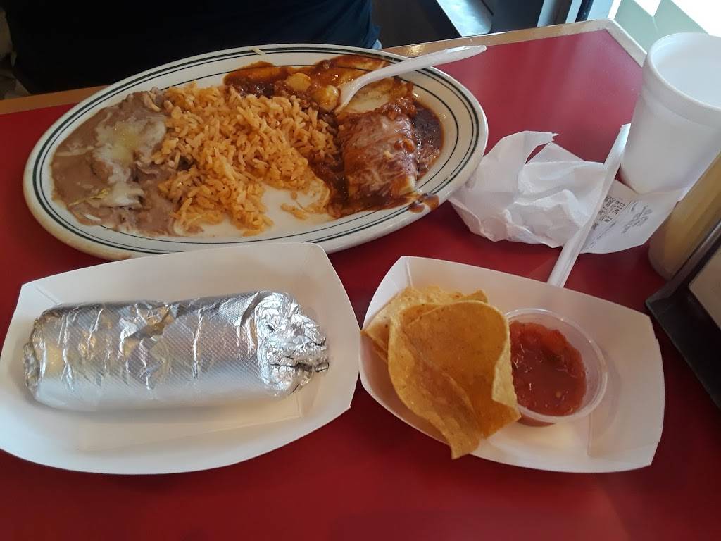 Los Jarritos | restaurant | 2509 Broadway, Sacramento, CA 95818, USA | 9164557911 OR +1 916-455-7911