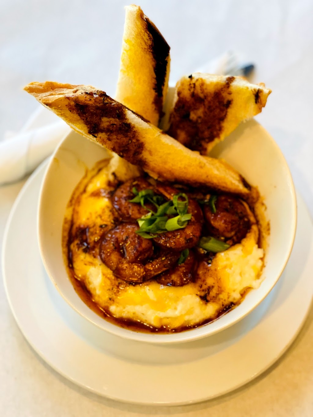 Up&Adam Eatz | restaurant | 3903 Canal St, New Orleans, LA 70119, USA | 5047087237 OR +1 504-708-7237