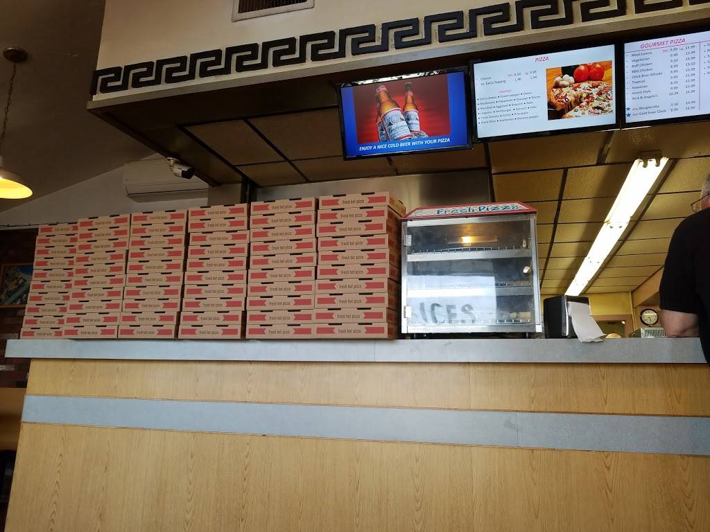 Nick & Angelos Pizza Place | restaurant | 2105 Plymouth St, Bridgewater, MA 02324, USA | 5086971948 OR +1 508-697-1948