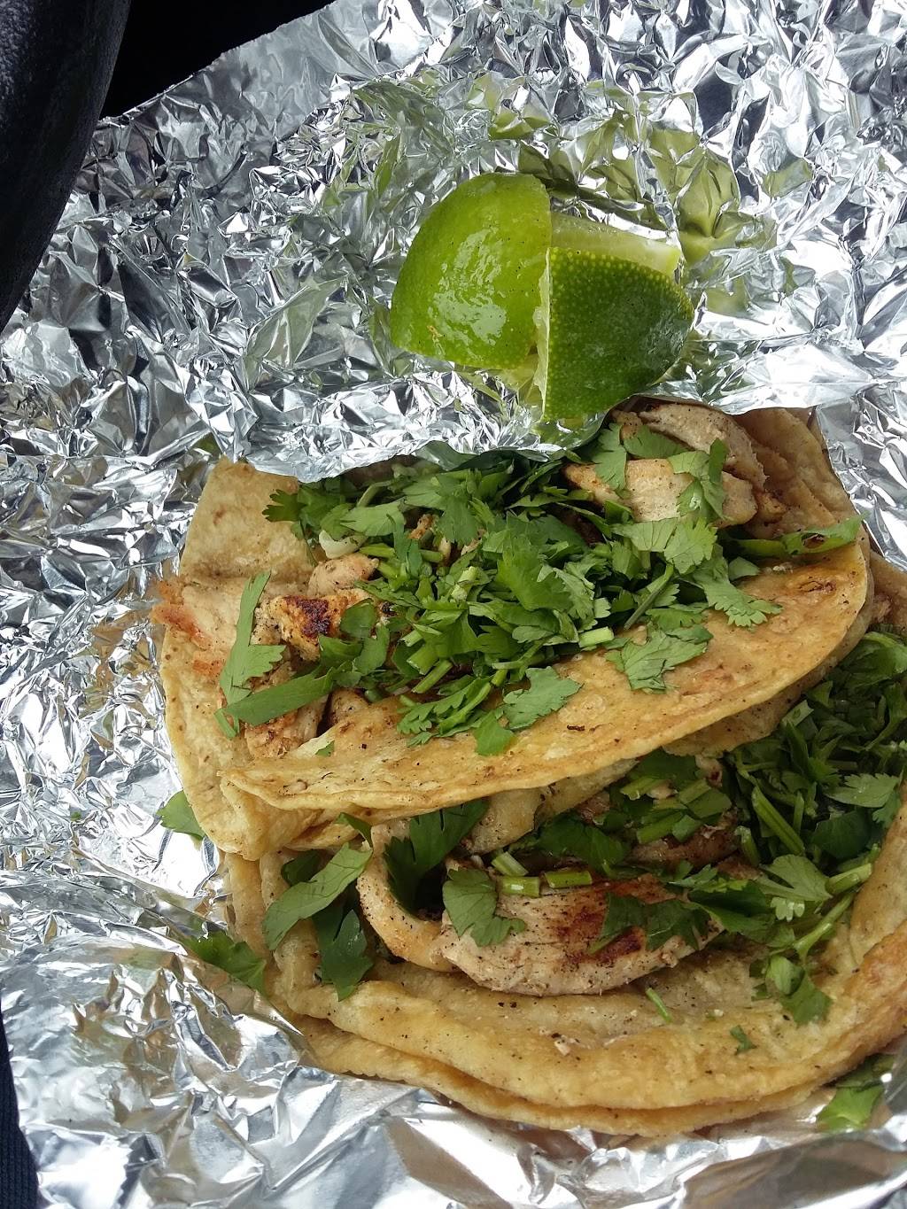 Taqueria Garcia Mobil | restaurant | 7 Huffman Ave, Dayton, OH 45403, USA | 9375548196 OR +1 937-554-8196