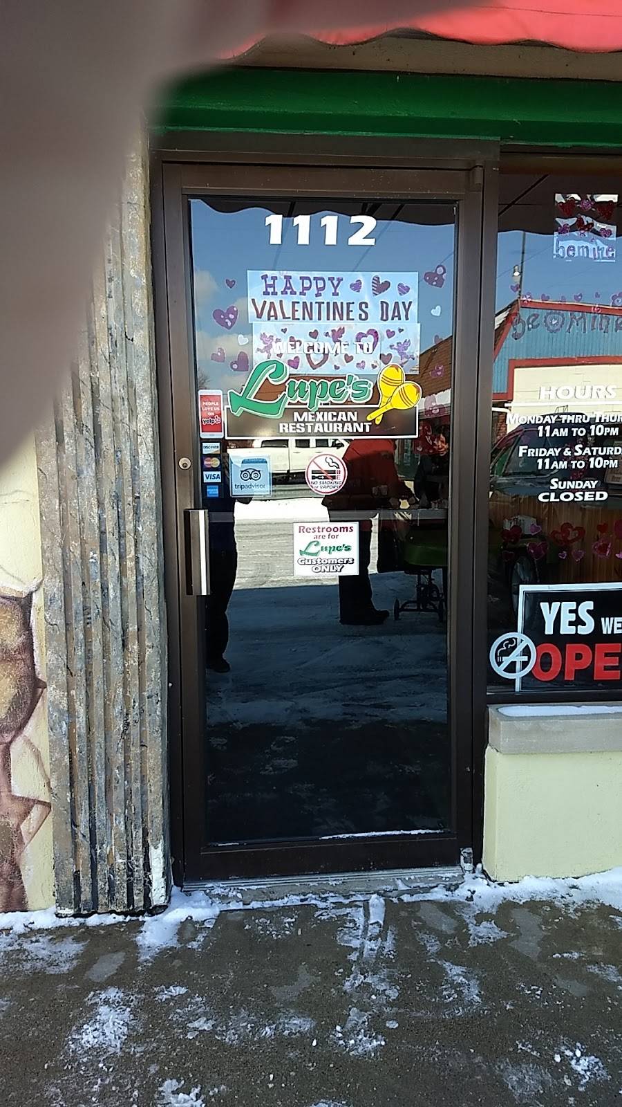 Lupes | restaurant | 1112 Elms Rd, Flint, MI 48532, USA | 8106359800 OR +1 810-635-9800