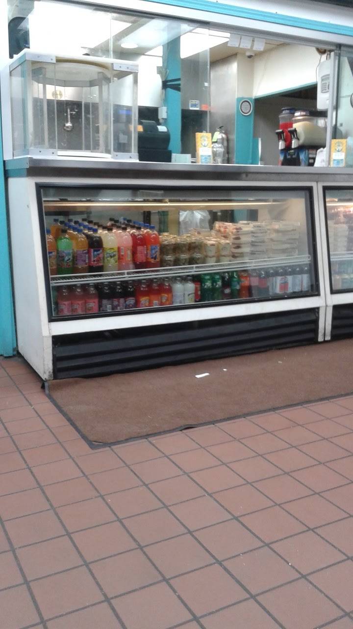 Sharks Fish & Chicken | restaurant | 1870 Sibley Blvd, Calumet City, IL 60409, USA | 7087303474 OR +1 708-730-3474