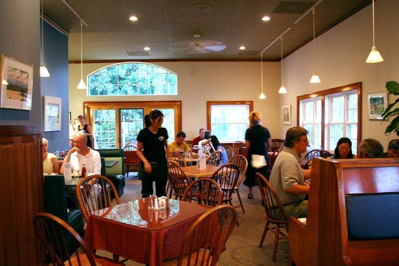 BridgeSide Grille | restaurant | 9 Amherst Rd, Sunderland, MA 01375, USA | 4133978101 OR +1 413-397-8101