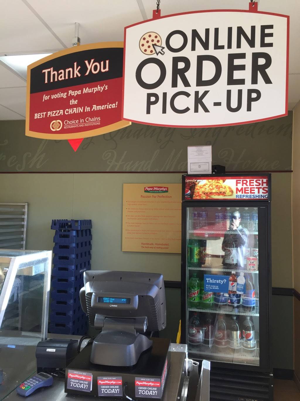 Papa Murphys | Take N Bake Pizza | meal takeaway | 9563 Nall Ave, Overland Park, KS 66207, USA | 9133817272 OR +1 913-381-7272