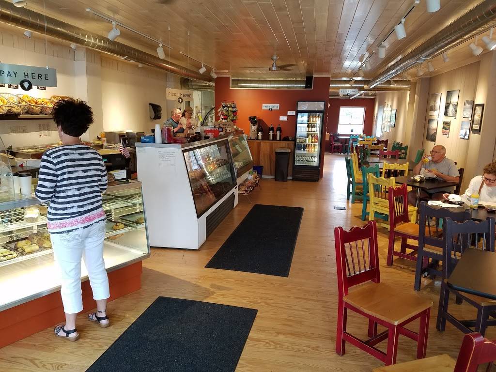 LChayim Delicatessen | meal takeaway | 318 Main St, Frankfort, MI 49635, USA | 2313525220 OR +1 231-352-5220