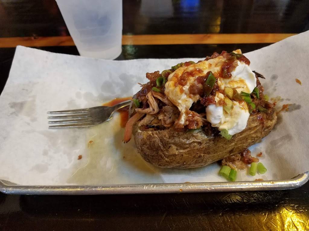 Martins Barbeque Joint | restaurant | 7238 Nolensville Rd, Nolensville, TN 37135, USA | 6157761856 OR +1 615-776-1856