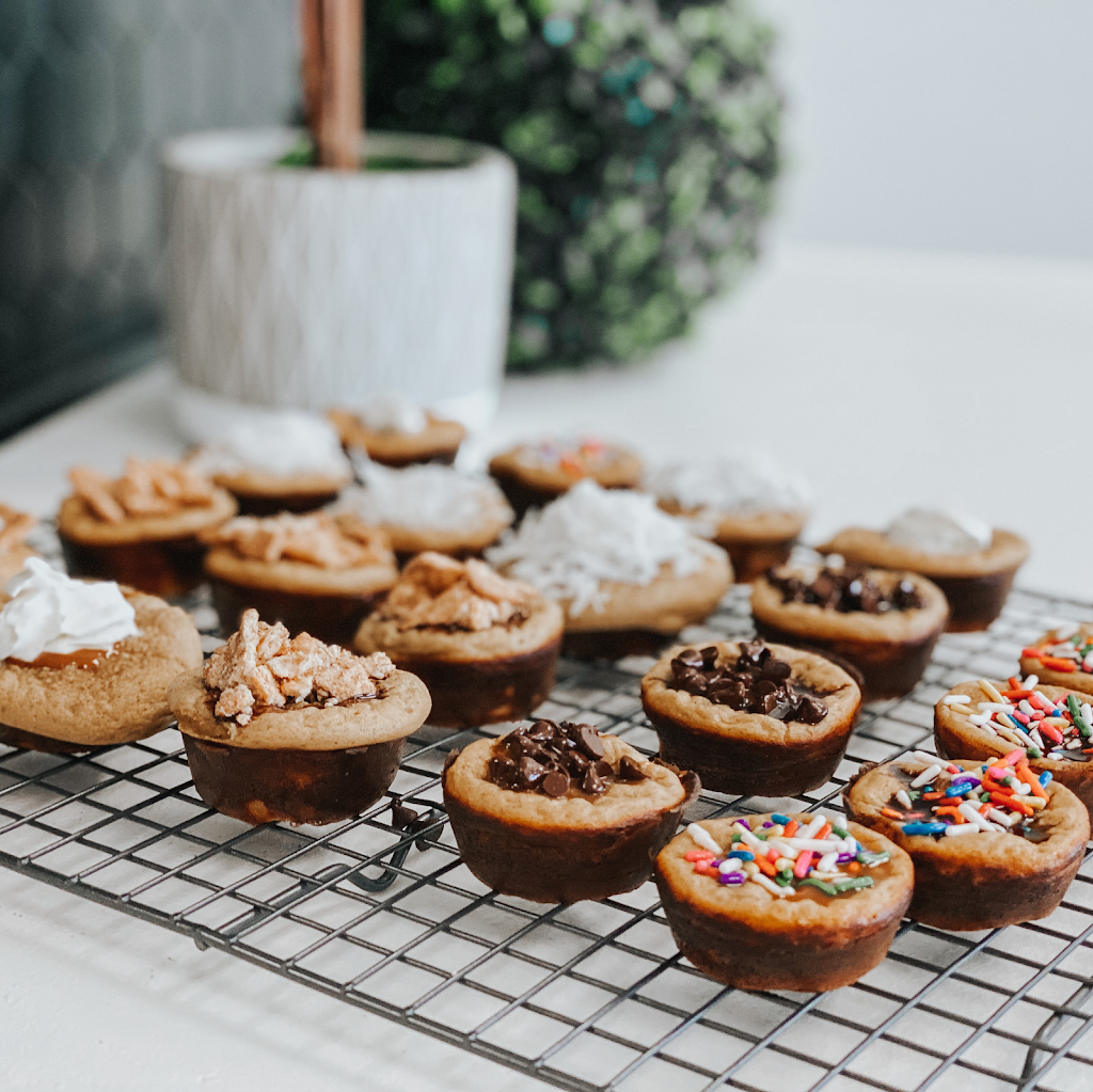 The Hangout Spot | cafe | 601 Weldon Blvd suit 105, Lake Mary, FL 32746, USA | 3529015520 OR +1 352-901-5520