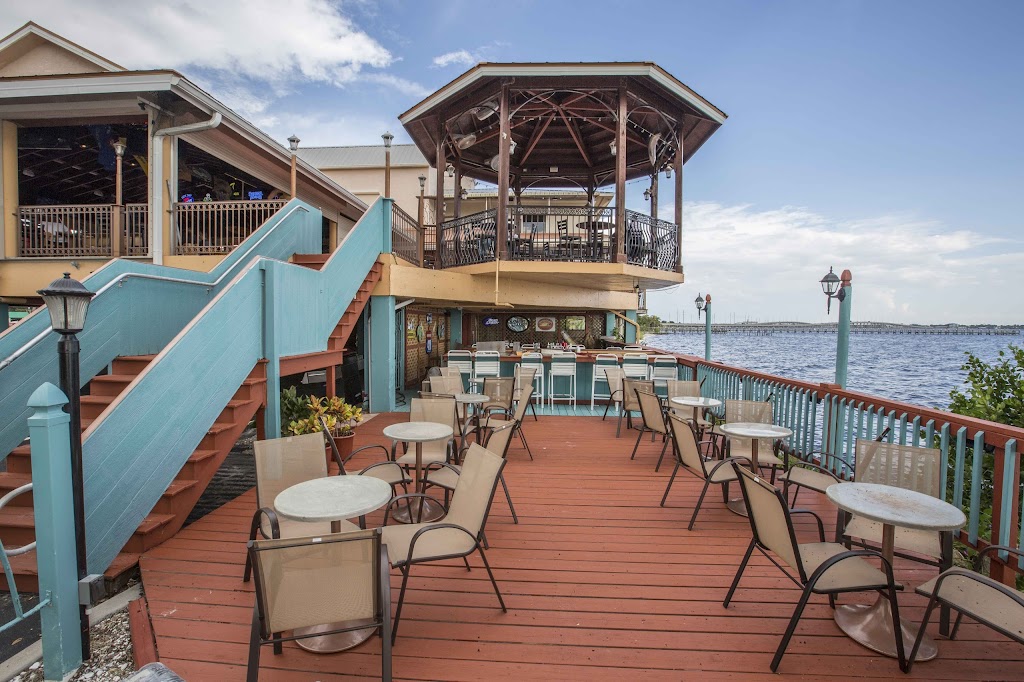 Sunset Grill on the Harbor | restaurant | 23241 Bayshore Rd, Port Charlotte, FL 33980, USA | 9417432800 OR +1 941-743-2800