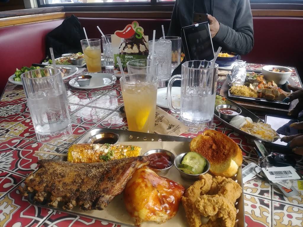 Chilis Grill & Bar | meal takeaway | 1750 W 119th St, Chicago, IL 60643, USA | 7732643611 OR +1 773-264-3611