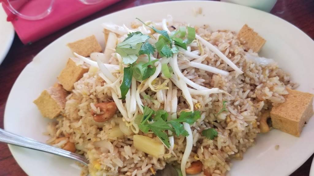 Ricky Thai Bistro | restaurant | 1617 NE 123rd St, North Miami, FL 33181, USA | 3058919292 OR +1 305-891-9292