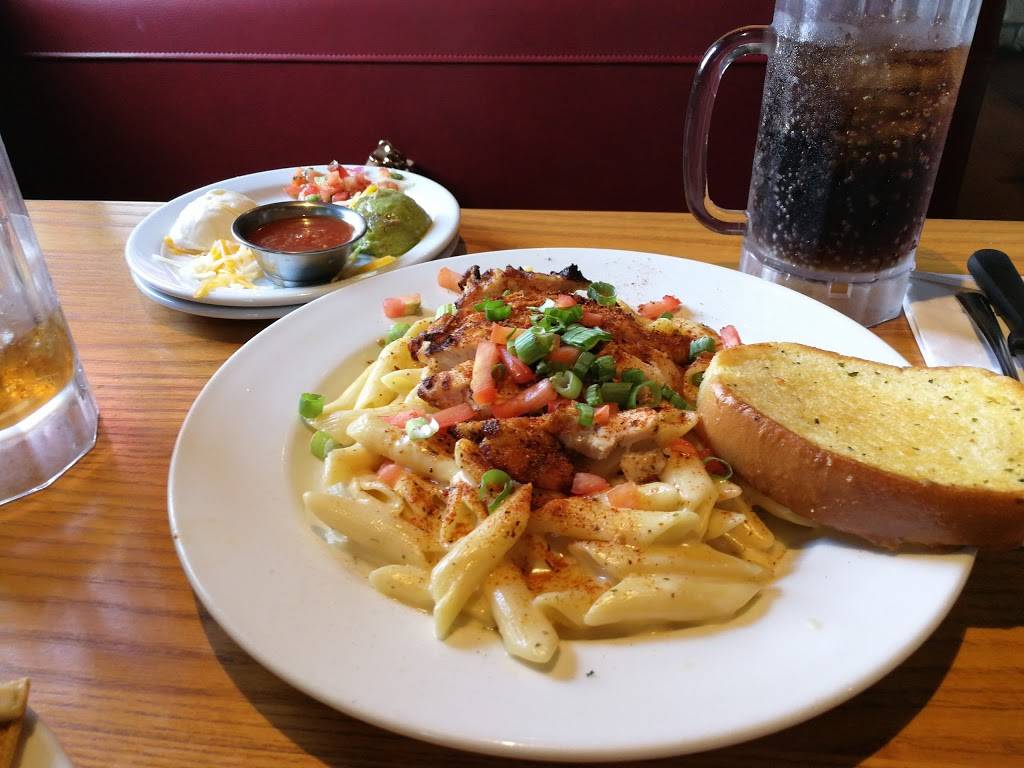 Chilis Grill & Bar | Open for Dine-In, Delivery and Takeout | restaurant | 2333 N Greenwich Rd, Wichita, KS 67226, USA | 3166300283 OR +1 316-630-0283