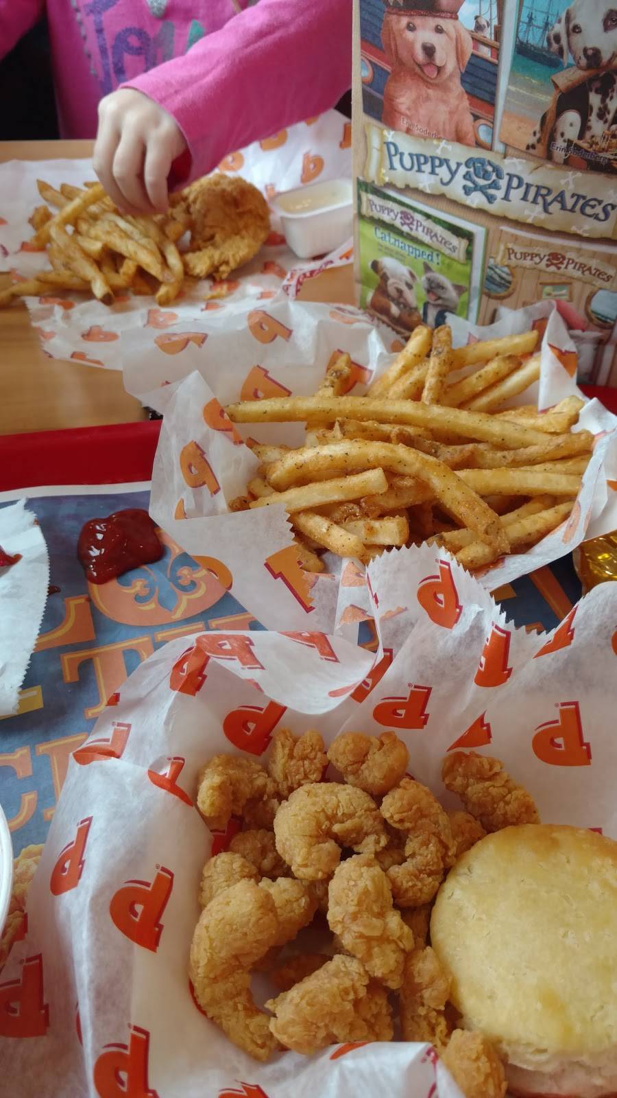 Popeyes Louisiana Kitchen | restaurant | 5111 N Hamilton Rd, Columbus, OH 43230, USA | 6145321811 OR +1 614-532-1811