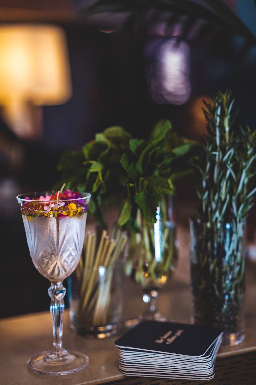 Pretty Swell | restaurant | 321 Collins Ave, Miami Beach, FL 33139, USA | 8664667534 OR +1 866-466-7534