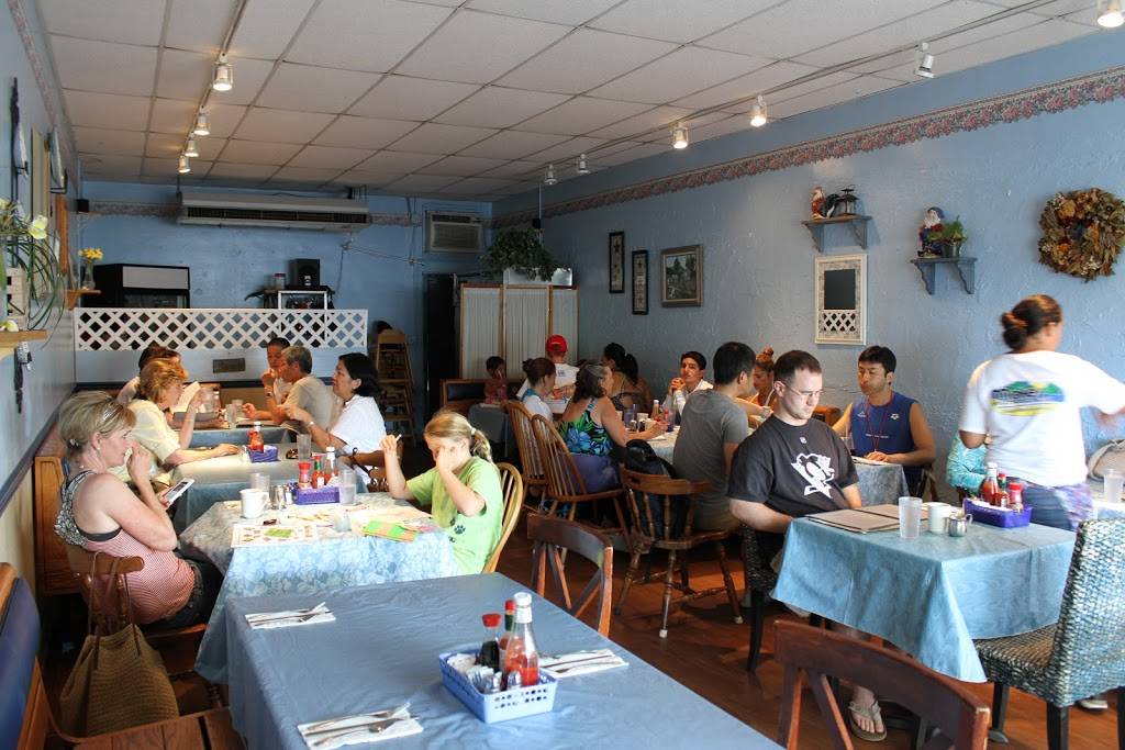 Mokes Bread & Breakfast | restaurant | 27 Hoolai St, Kailua, HI 96734, USA | 8082615565 OR +1 808-261-5565