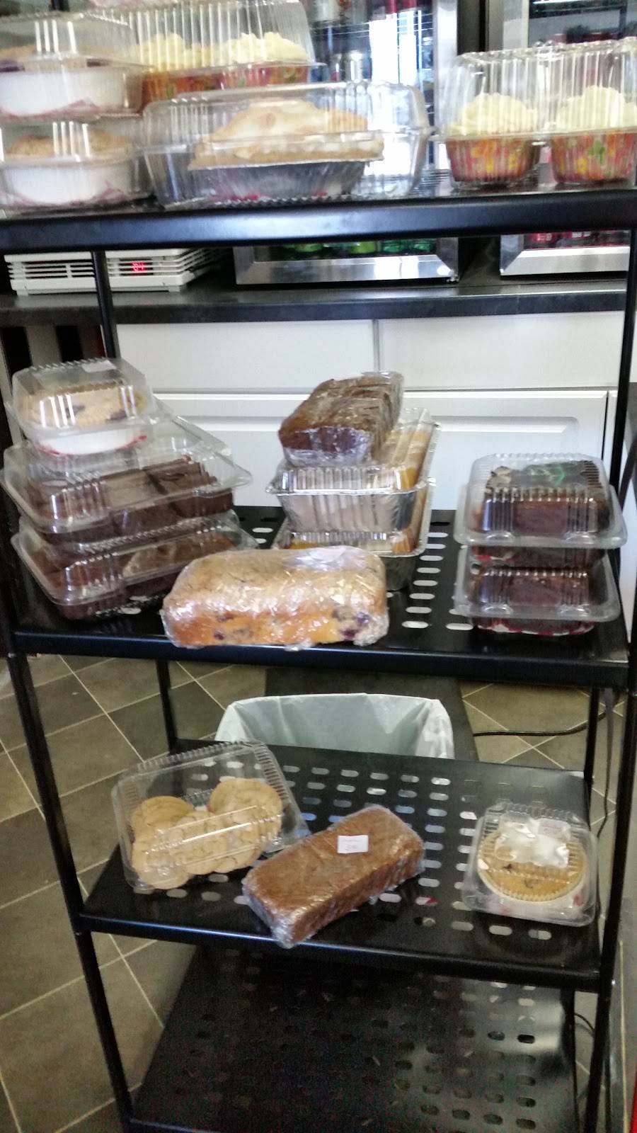 Temptations | restaurant | 535 N Memorial Dr, New Castle, IN 47362, USA | 7654654001 OR +1 765-465-4001