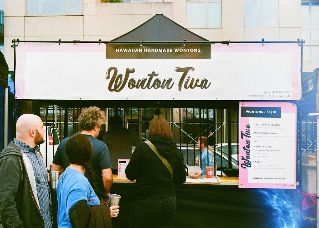 WontonTiva | restaurant | 90 Kent Ave, Brooklyn, NY 11206, USA | 3479154909 OR +1 347-915-4909
