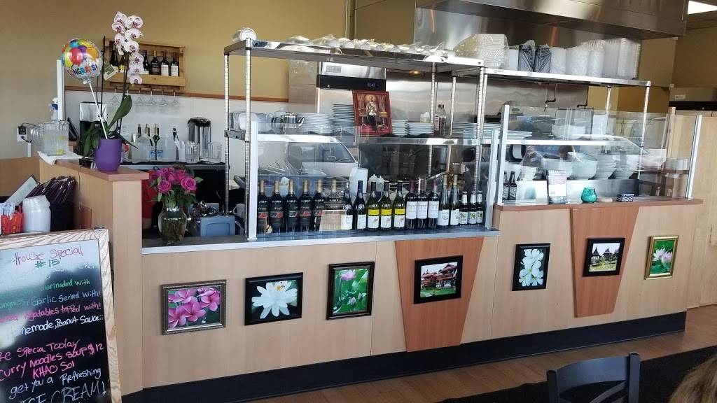 Bai Bua Thai Kitchen | restaurant | 5133 River Rd N, Keizer, OR 97303, USA | 5039907451 OR +1 503-990-7451