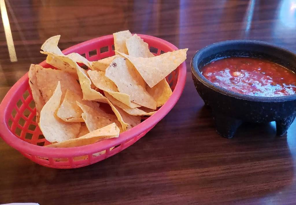 El Gallito | restaurant | 1700 20th Ave, Seattle, WA 98122, USA | 2063298088 OR +1 206-329-8088