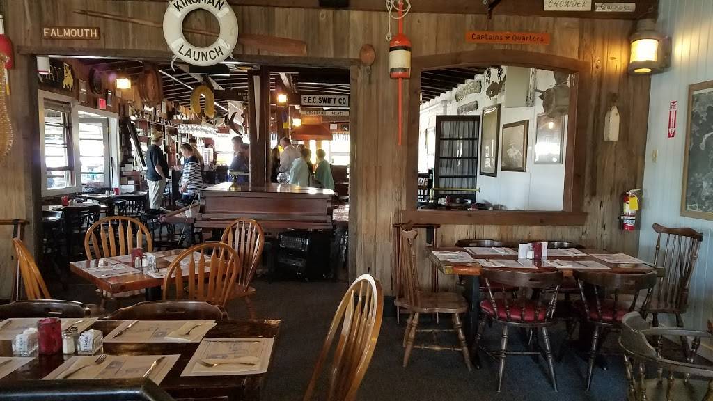 Chart Room | restaurant | 1 Shipyard Ln, Cataumet, MA 02534, USA | 5085635350 OR +1 508-563-5350