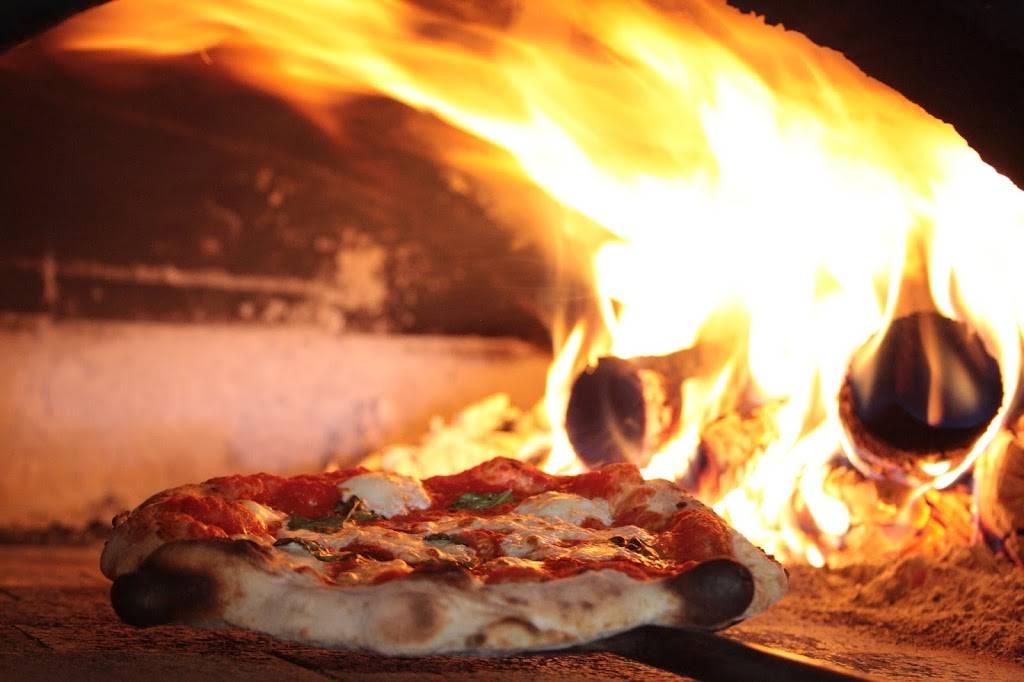 Cafe Italia | restaurant | 6705 N Mesa St, El Paso, TX 79912, USA | 9158320587 OR +1 915-832-0587