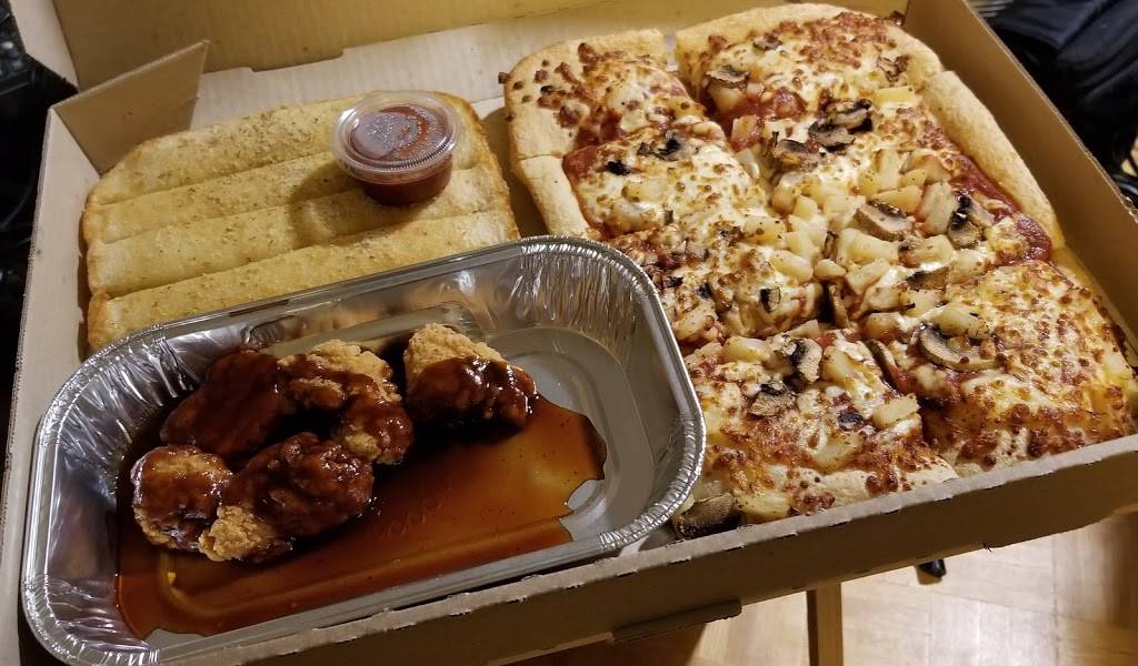 Pizza Hut | meal delivery | 1480 Major Mackenzie Dr E, Richmond Hill, ON L4S 0A1, Canada | 9057376161 OR +1 905-737-6161