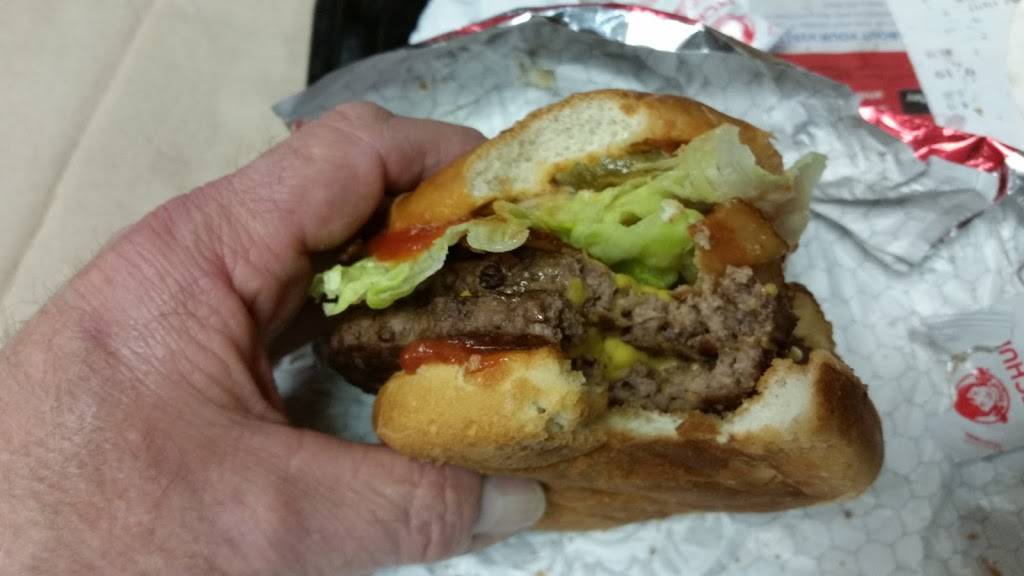 Wendys | restaurant | 232 NE 82nd Ave, Portland, OR 97220, USA | 5032521185 OR +1 503-252-1185