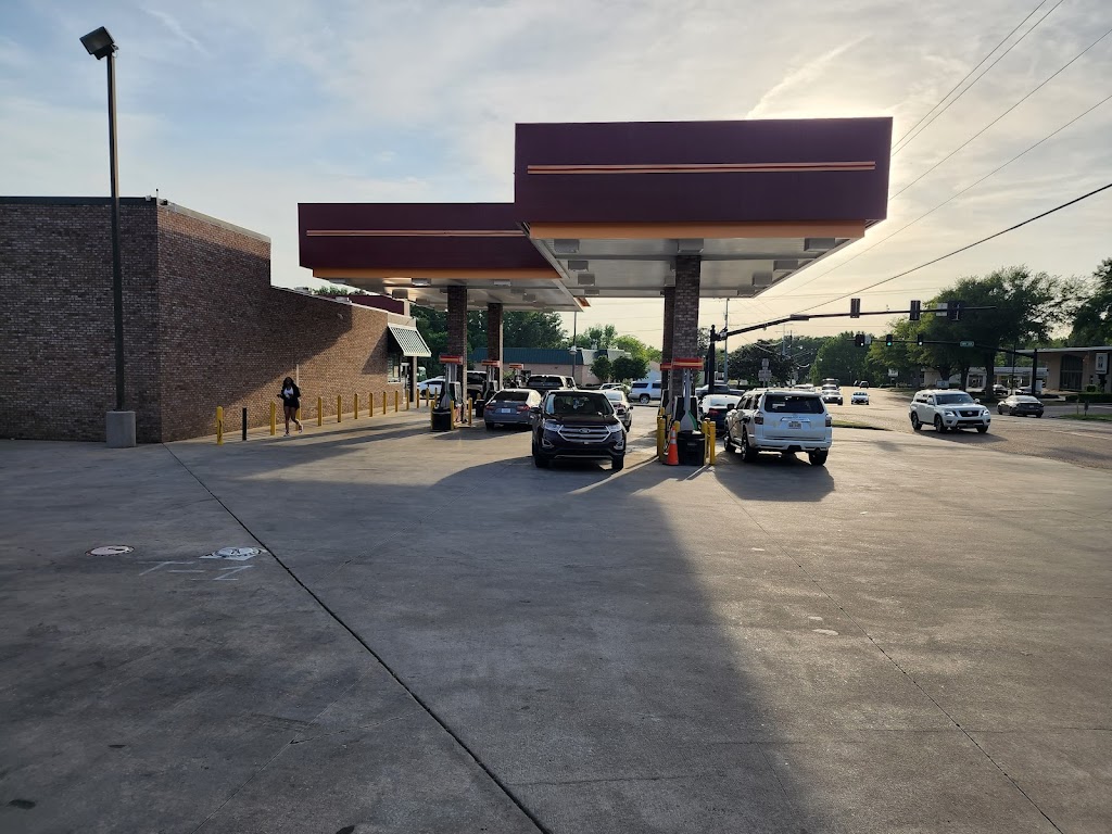 Dodges - Olive Branch | restaurant | 6973 Cockrum Rd, Olive Branch, MS 38654, USA | 6628957374 OR +1 662-895-7374