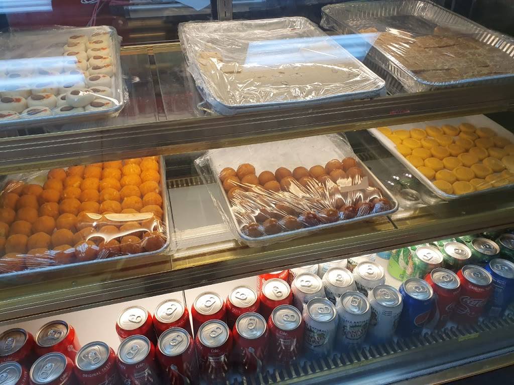 Swagat Sweets and Snacks | restaurant | 251-14 Hillside Avenue, Queens, NY 11426, USA | 7184702255 OR +1 718-470-2255