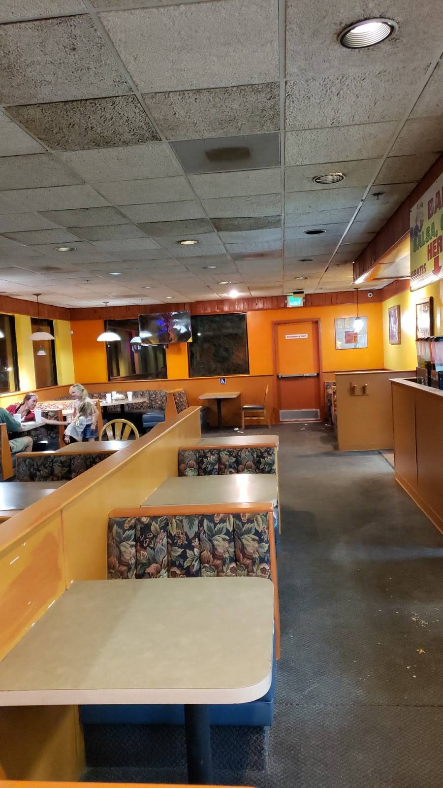 Los Victors Mexican Food | restaurant | 50920 Seminole Dr, Cabazon, CA 92230, USA | 9519222311 OR +1 951-922-2311