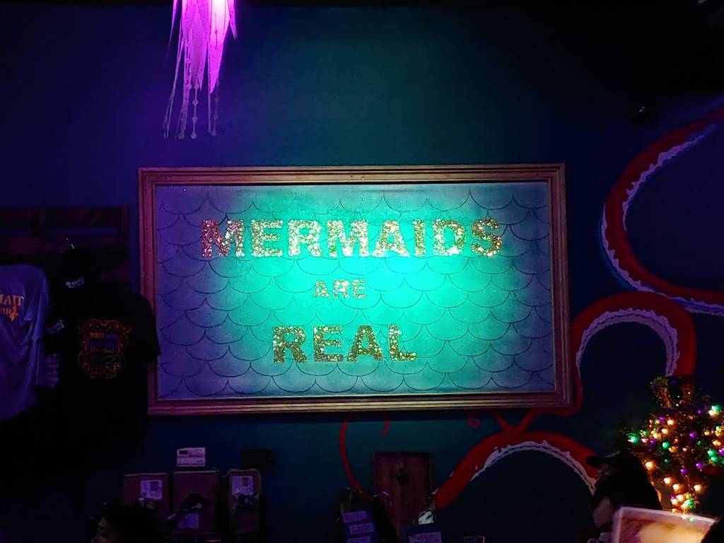 The Mermaid Dive Bar | restaurant | 709 Howard Ave, Biloxi, MS 39530, USA | 2282072878 OR +1 228-207-2878