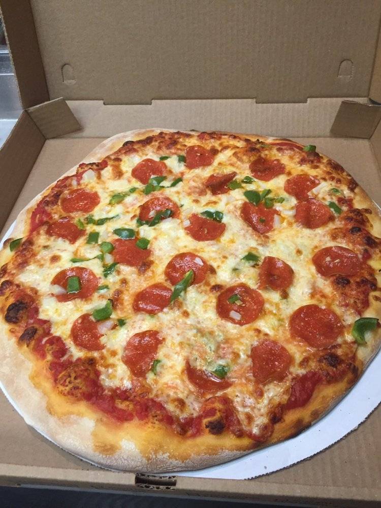 The Pizza Den Of The Forest | restaurant | 14389 FL-40, Silver Springs, FL 34488, USA | 3526250899 OR +1 352-625-0899