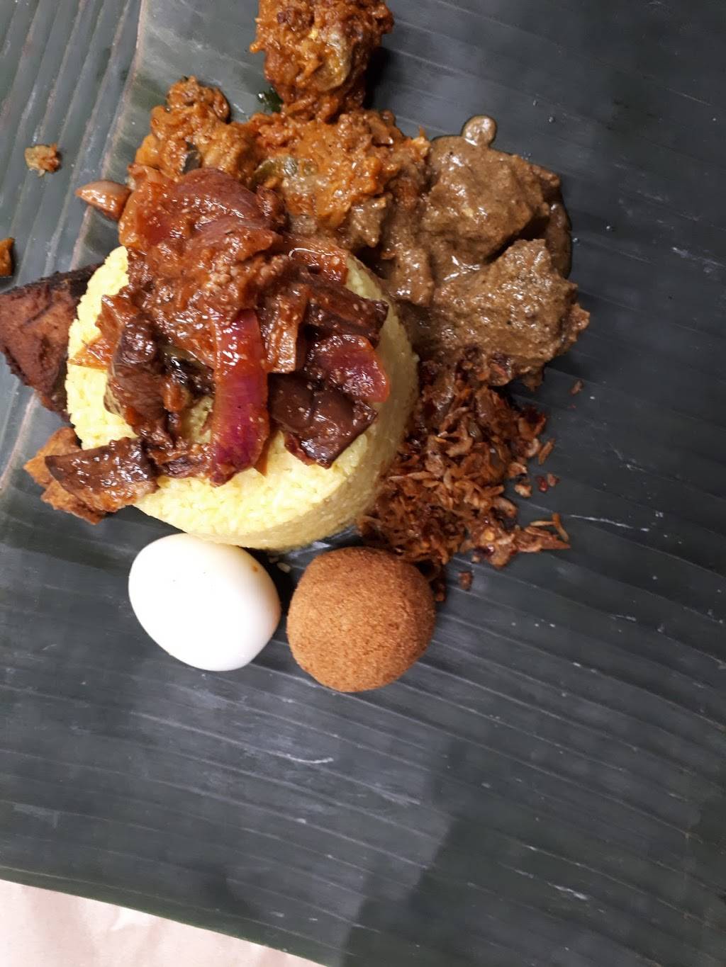 New King Villas Columbo Food | restaurant | 3580 McNicoll Ave, Scarborough, ON M1V 5G2, Canada | 4162914544 OR +1 416-291-4544