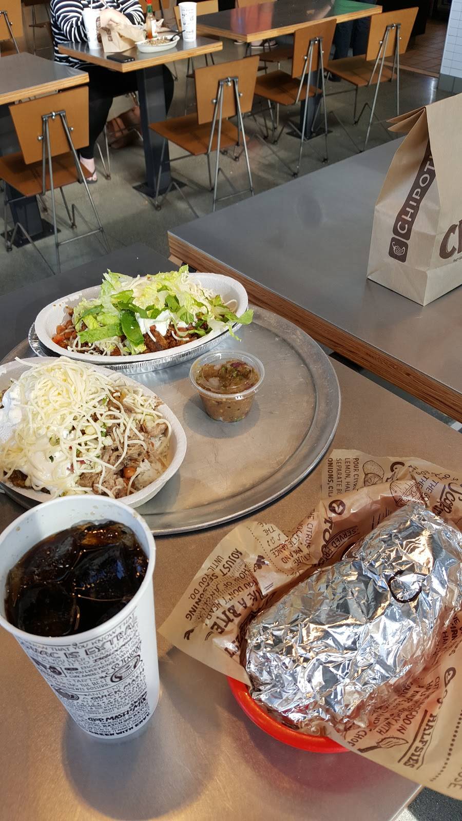 Chipotle Mexican Grill | restaurant | 12831 Campus Pkwy E, Noblesville, IN 46060, USA | 3177734872 OR +1 317-773-4872