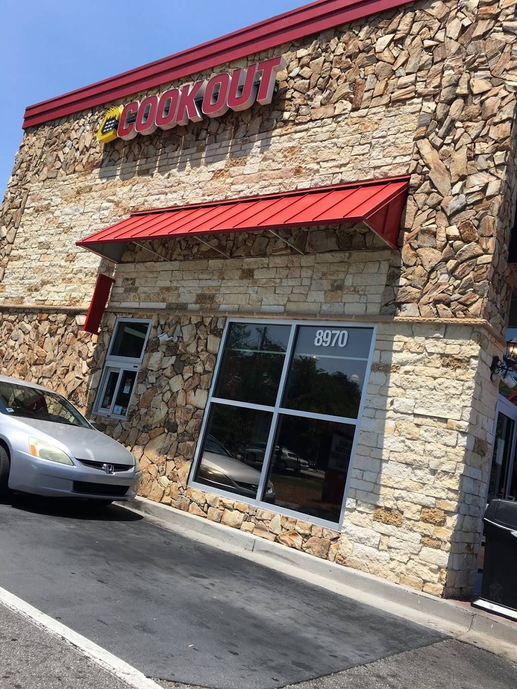 Cook Out | restaurant | 8970 University Blvd, North Charleston, SC 29406, USA | 8438182112 OR +1 843-818-2112