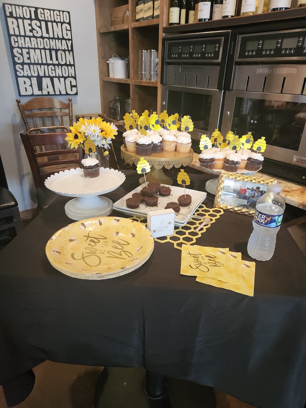 Uncorked Raleigh Wine & Coffee Cafe | cafe | 10511 Shadowlawn Dr #111, Raleigh, NC 27614, USA | 9842005423 OR +1 984-200-5423